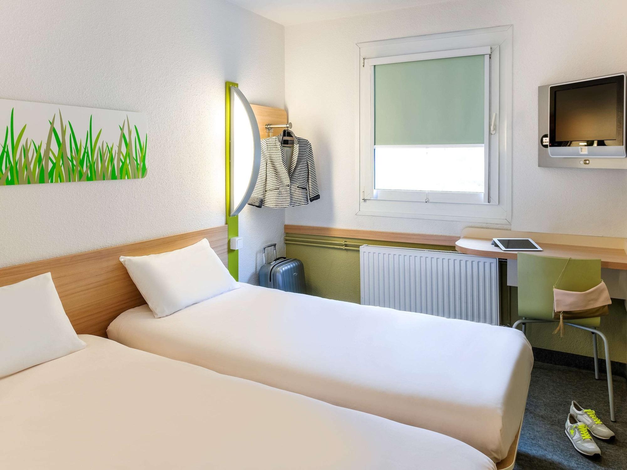 Parker Hotel Brussels Airport Дигем Экстерьер фото